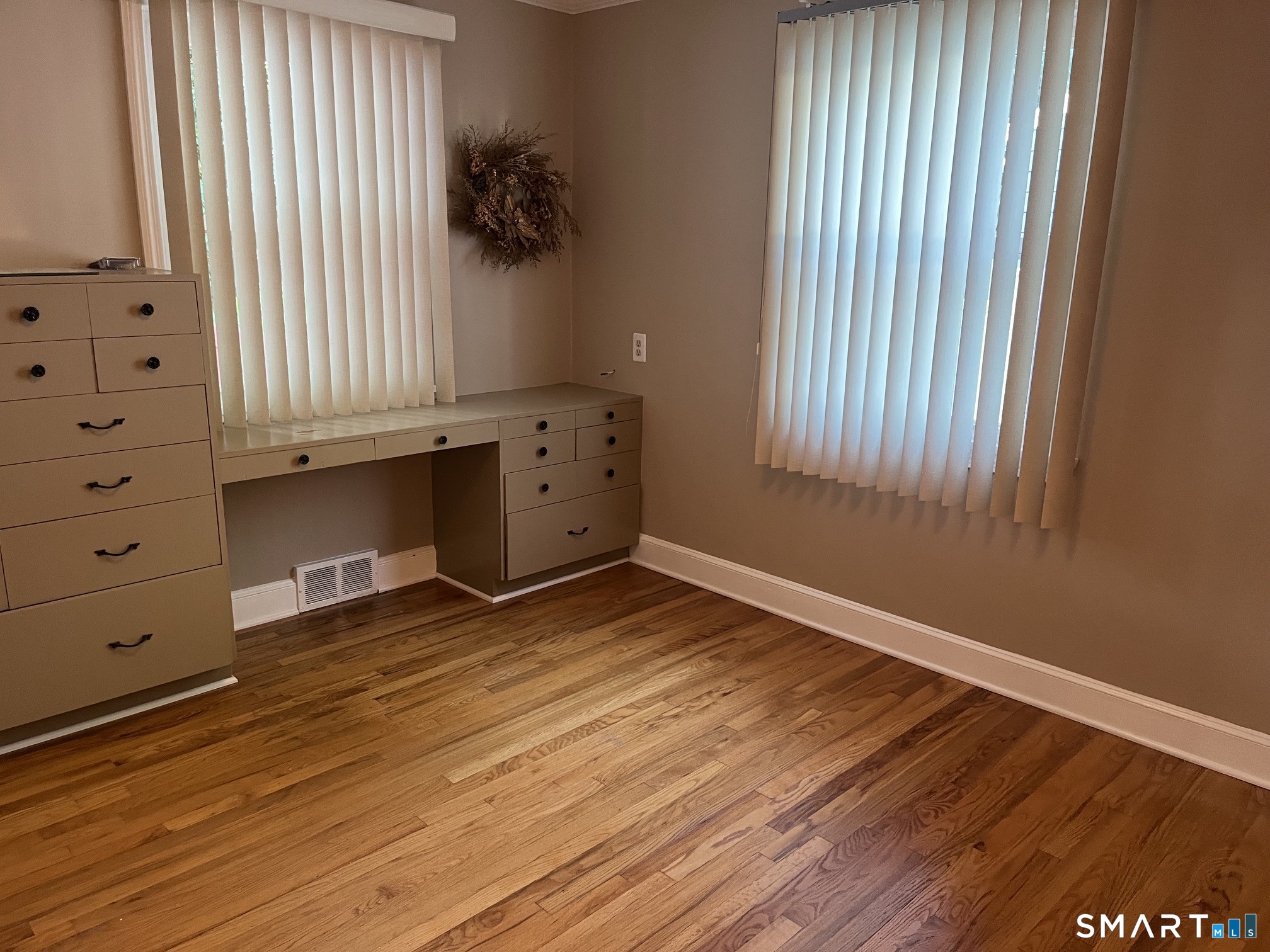 37 Fleetwood Drive Waterbury CT 06706