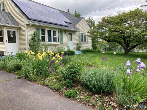 2 Post Road Enfield CT 06082