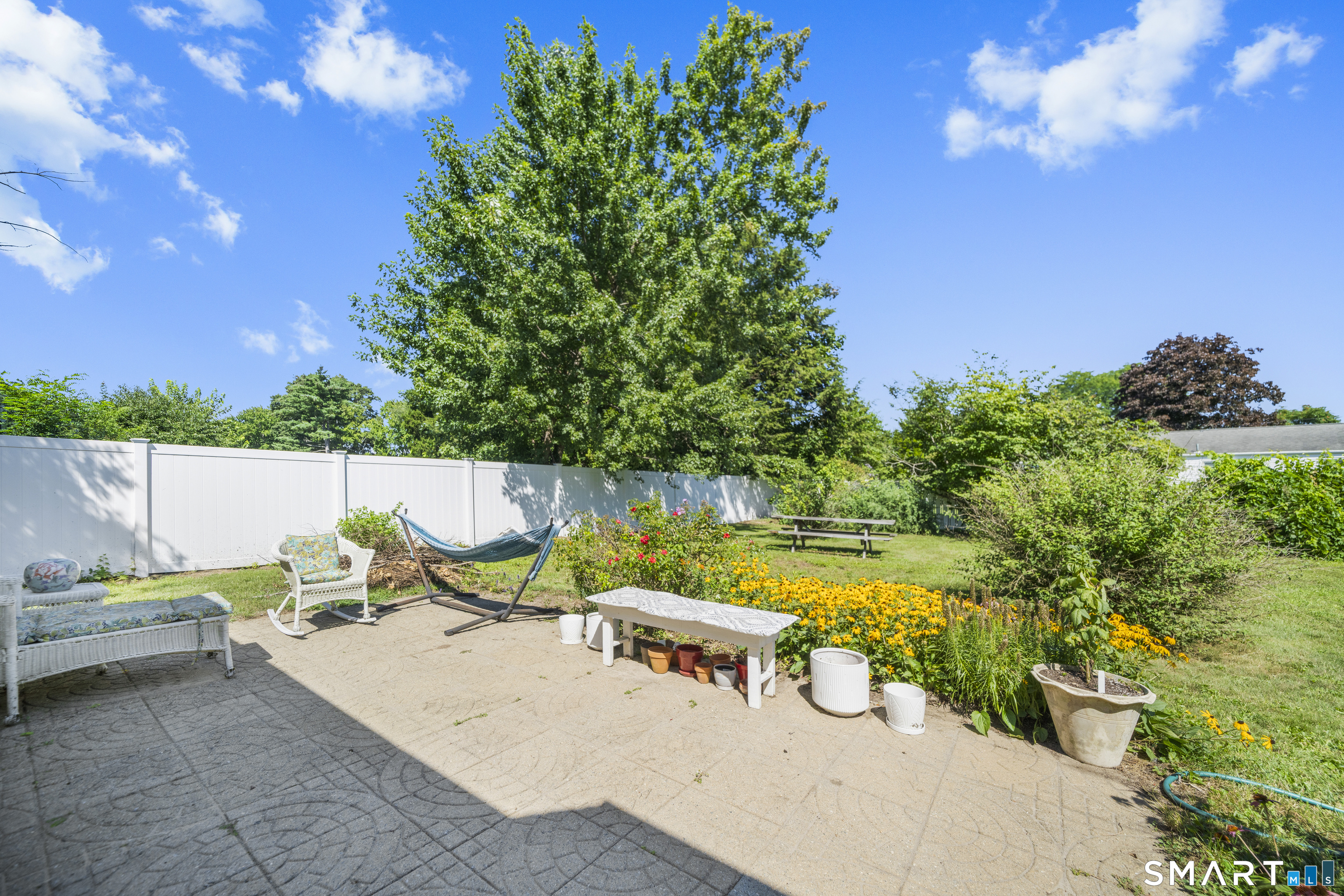 2 Post Road Enfield CT 06082