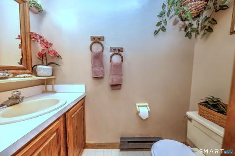8 Brookview Lane New Milford CT 06776