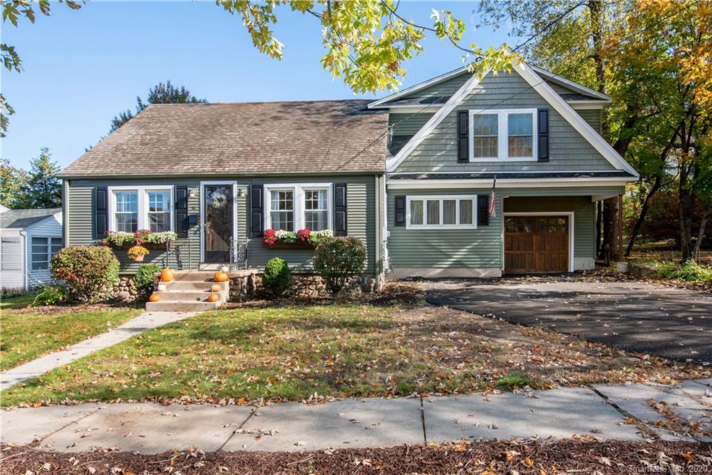 6 Cedar Street Wallingford CT 06492