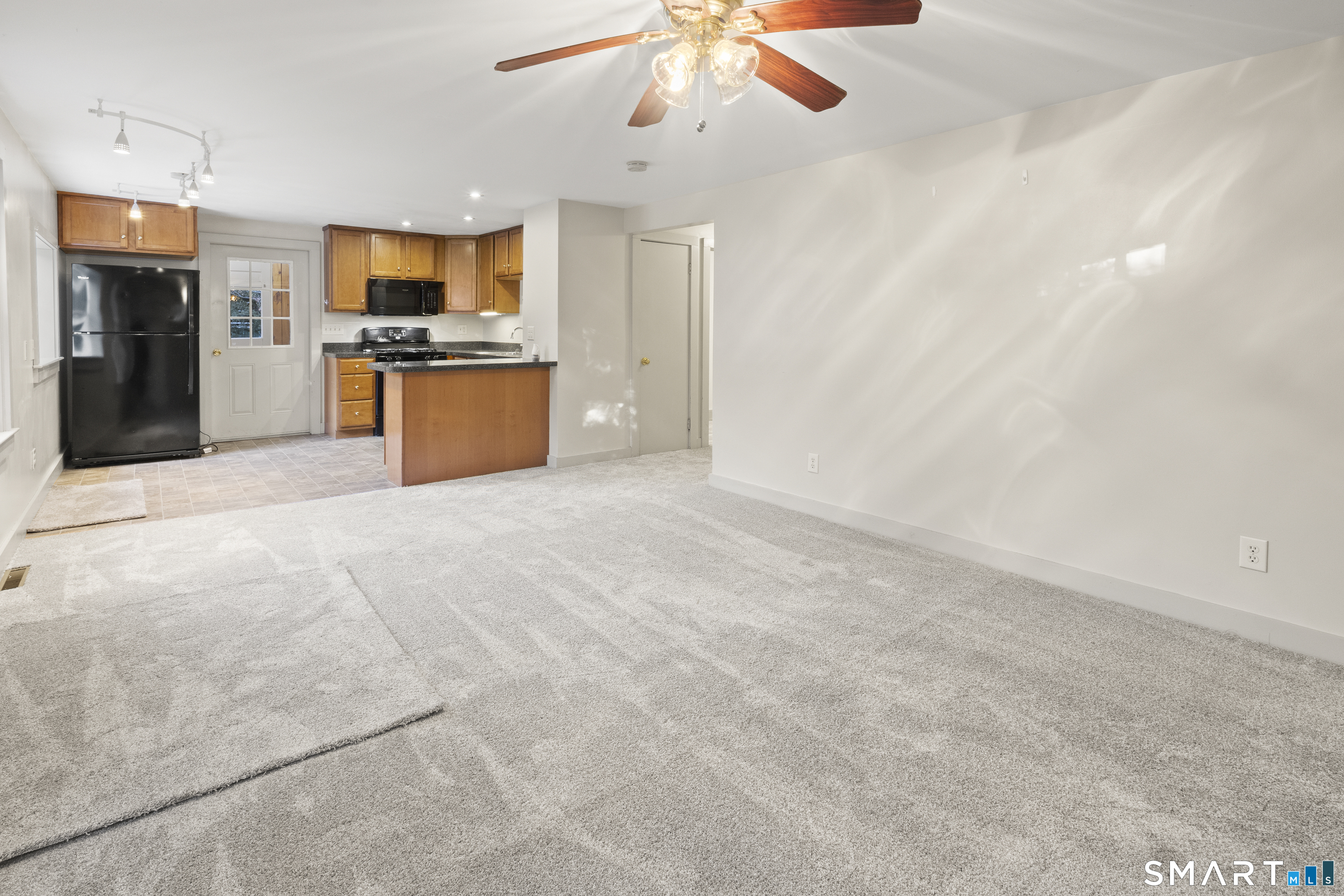 140 Ragged Hill Road Pomfret CT 06259