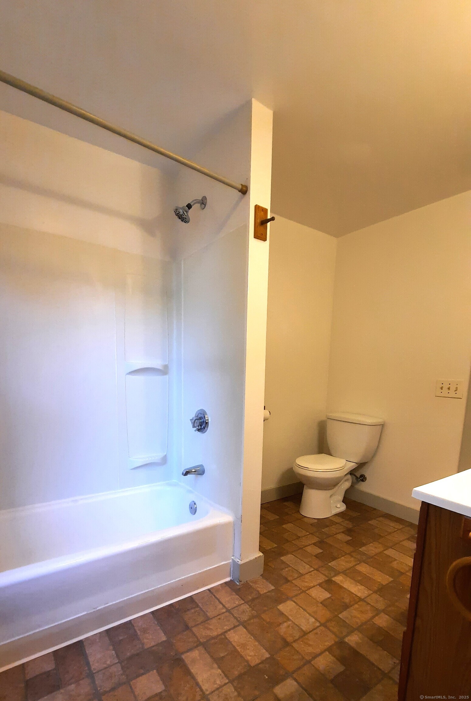 140 Ragged Hill Road Pomfret CT 06259