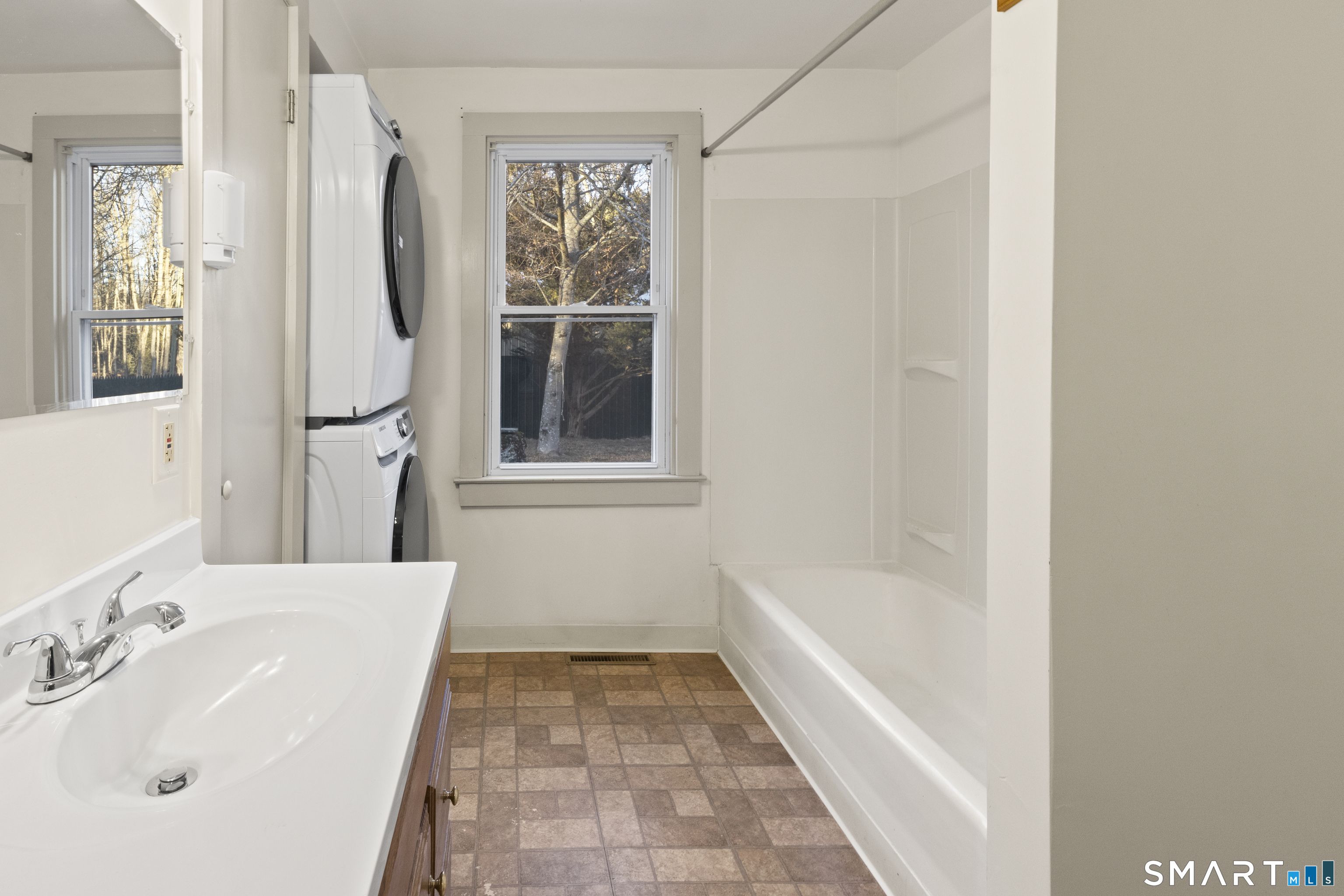 140 Ragged Hill Road Pomfret CT 06259