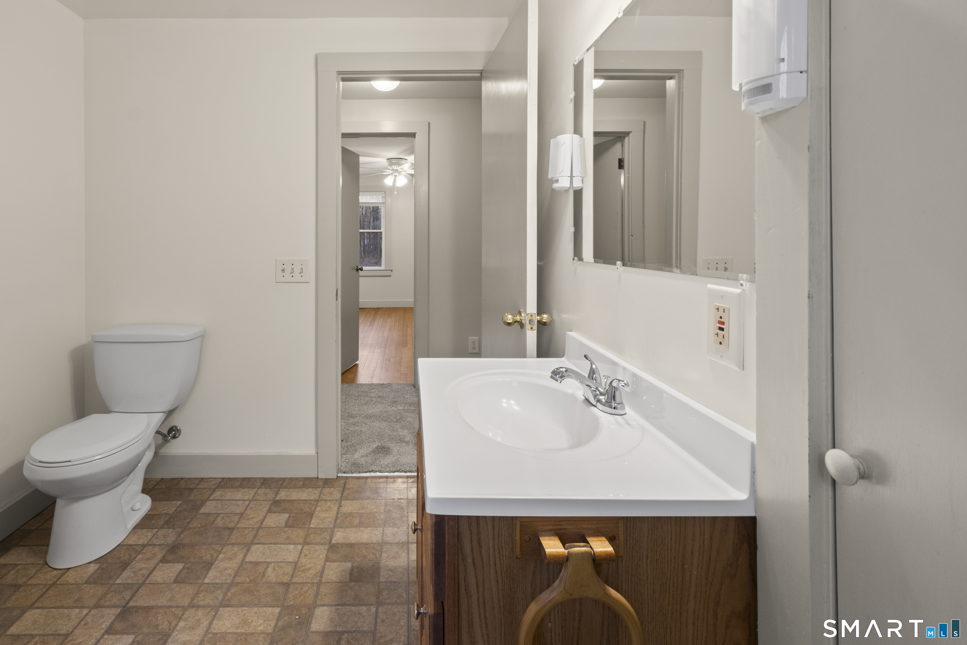 140 Ragged Hill Road Pomfret CT 06259