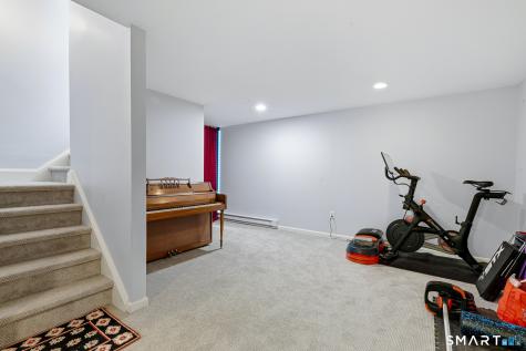 7 Orchard Heights Road Essex CT 06426