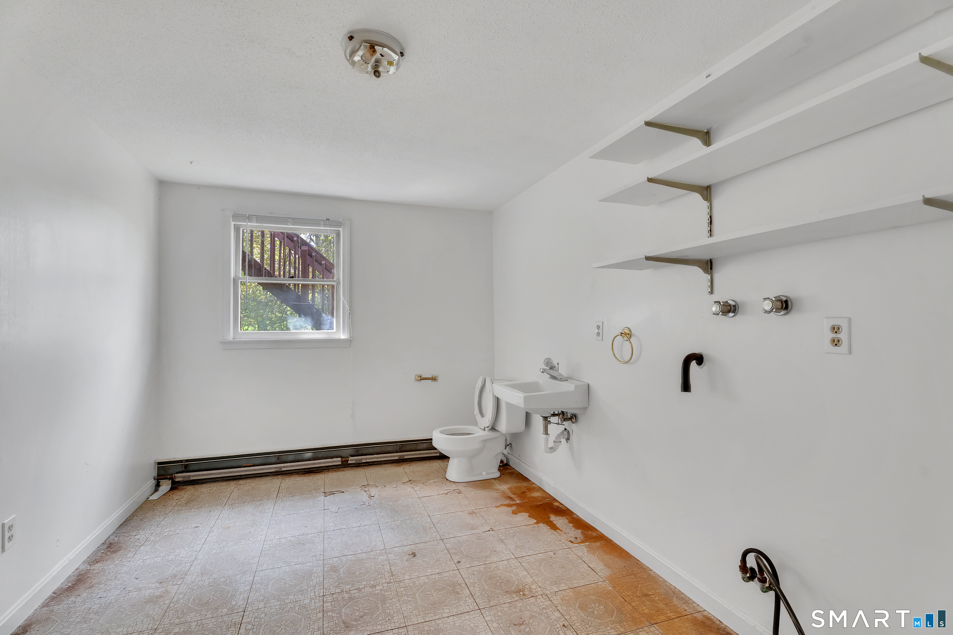 101 Case Street Granby CT 06090