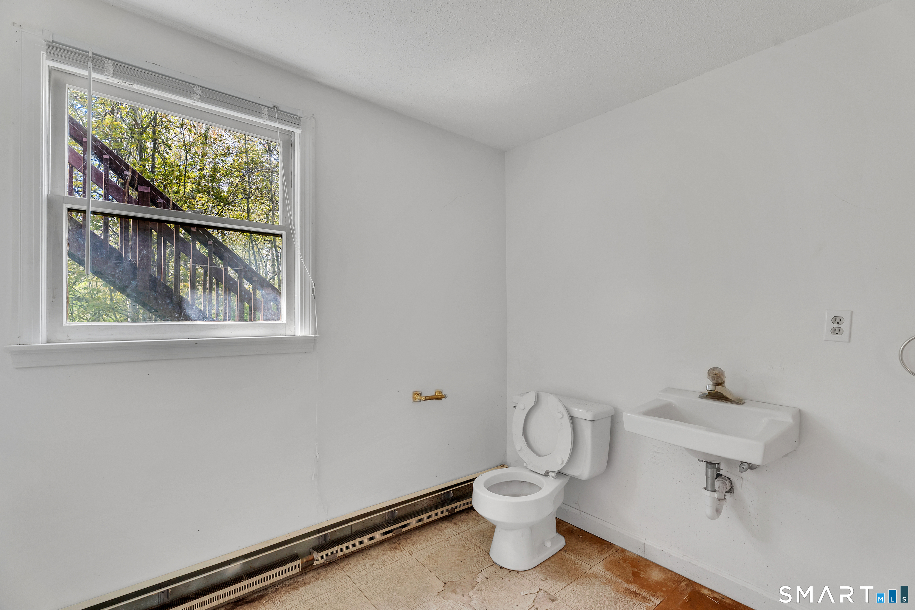 101 Case Street Granby CT 06090