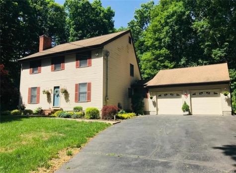 463 Watertown Road Middlebury CT 06762