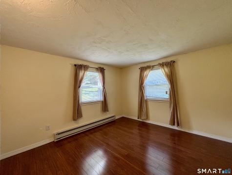 32 Pollys Lane Montville CT 06382
