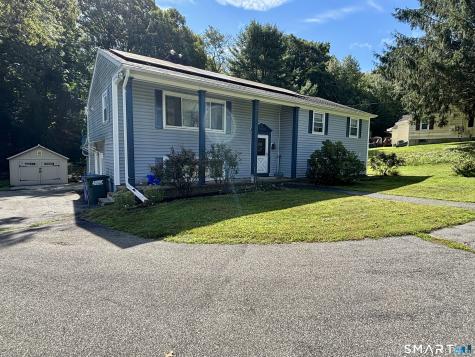 32 Pollys Lane Montville CT 06382
