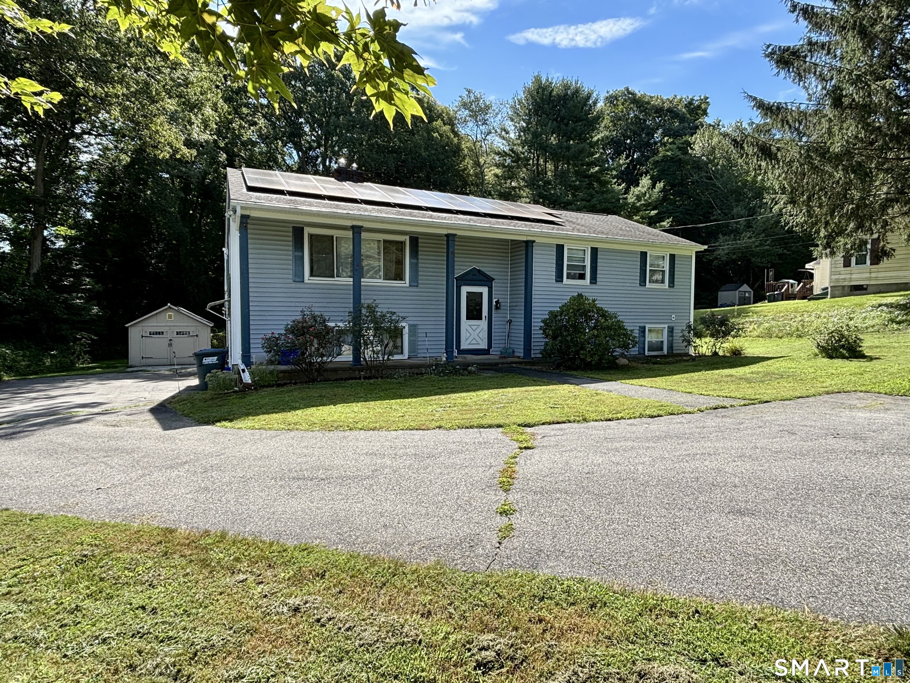 32 Pollys Lane Montville CT 06382