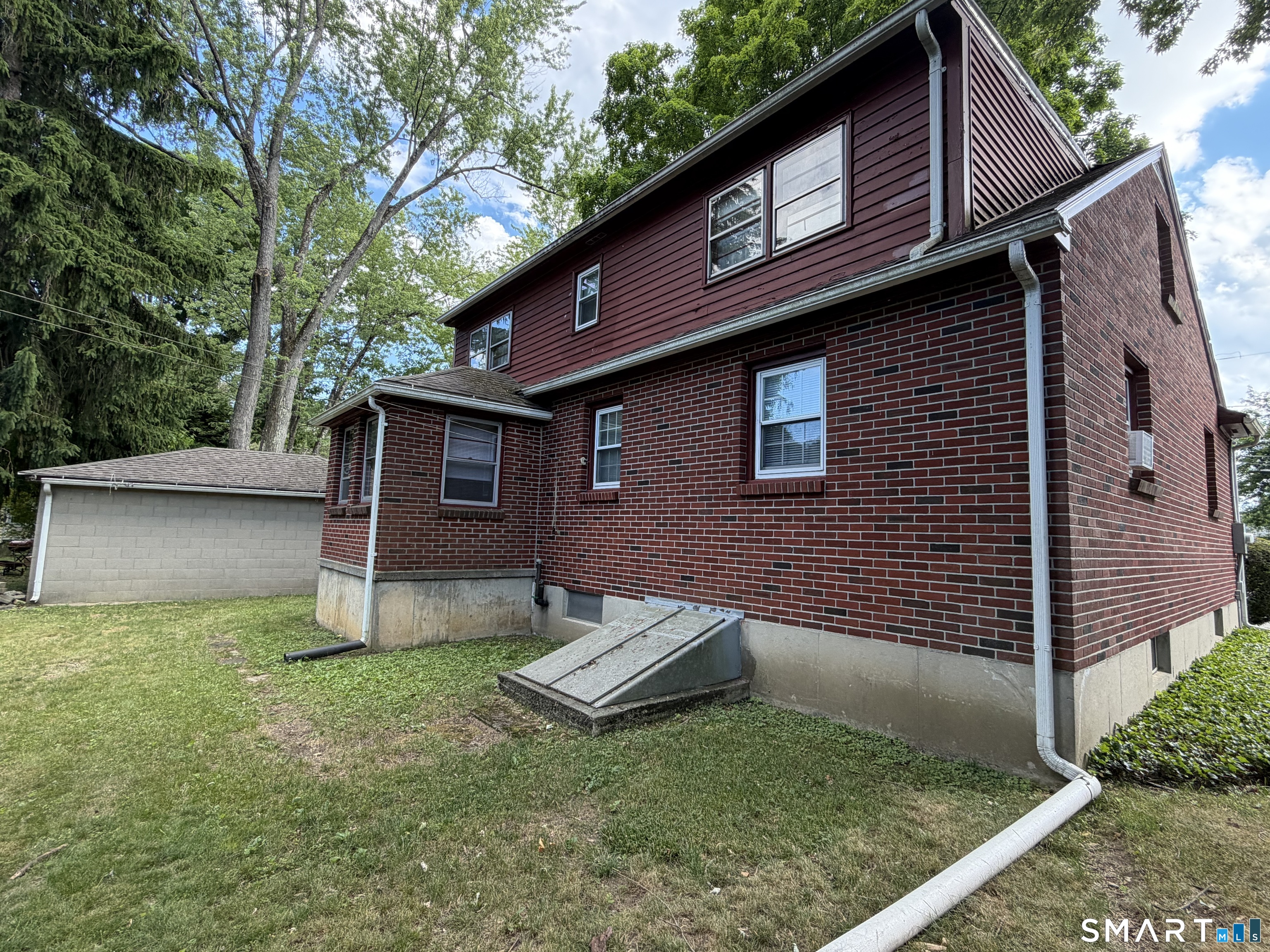 25 West Chapel Street Torrington CT 06790