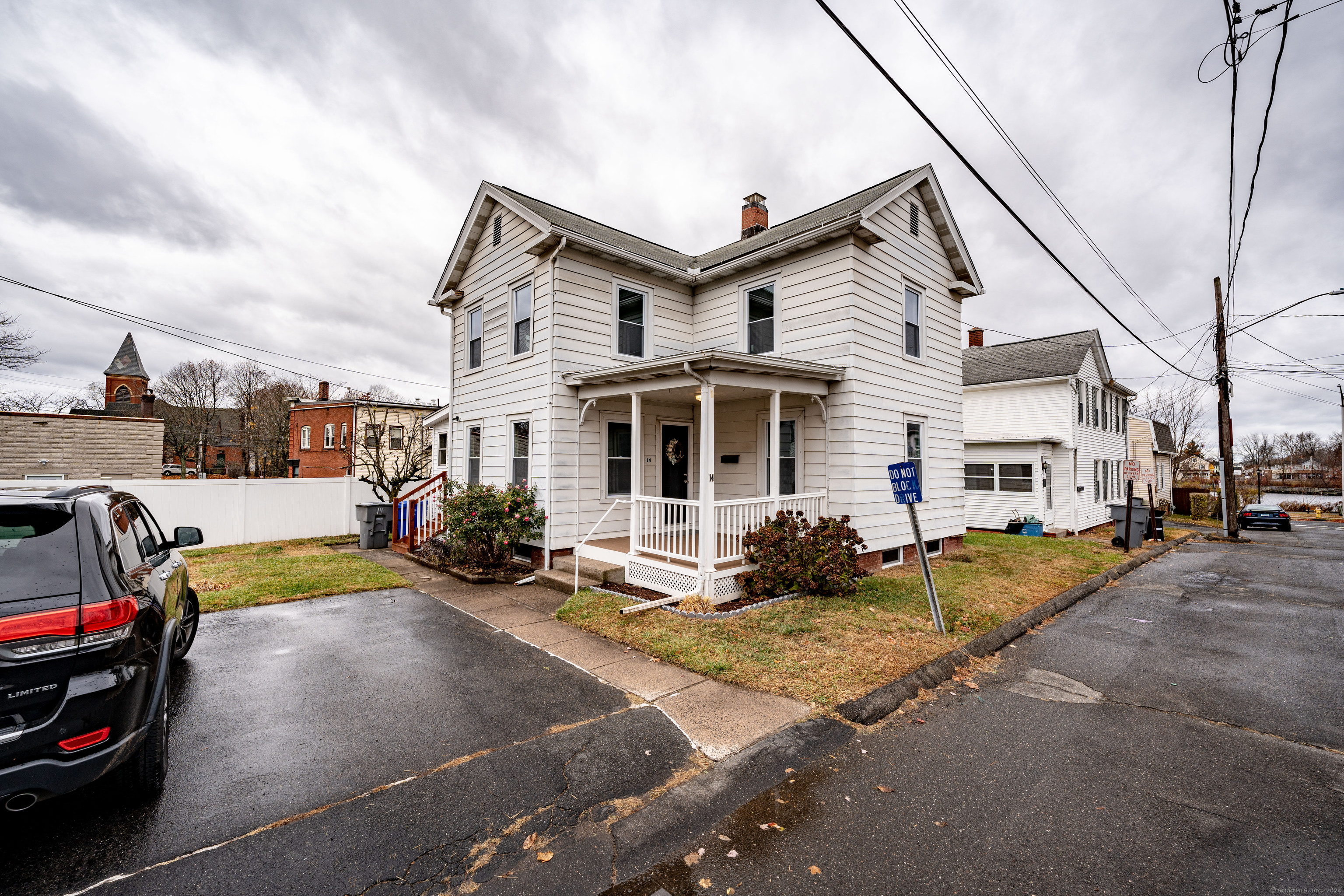 14 Wallace Street Enfield CT 06082