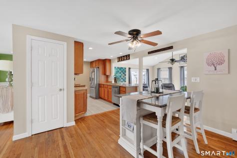 51 Roosevelt Boulevard Enfield CT 06082