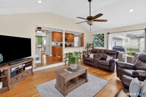 51 Roosevelt Boulevard Enfield CT 06082