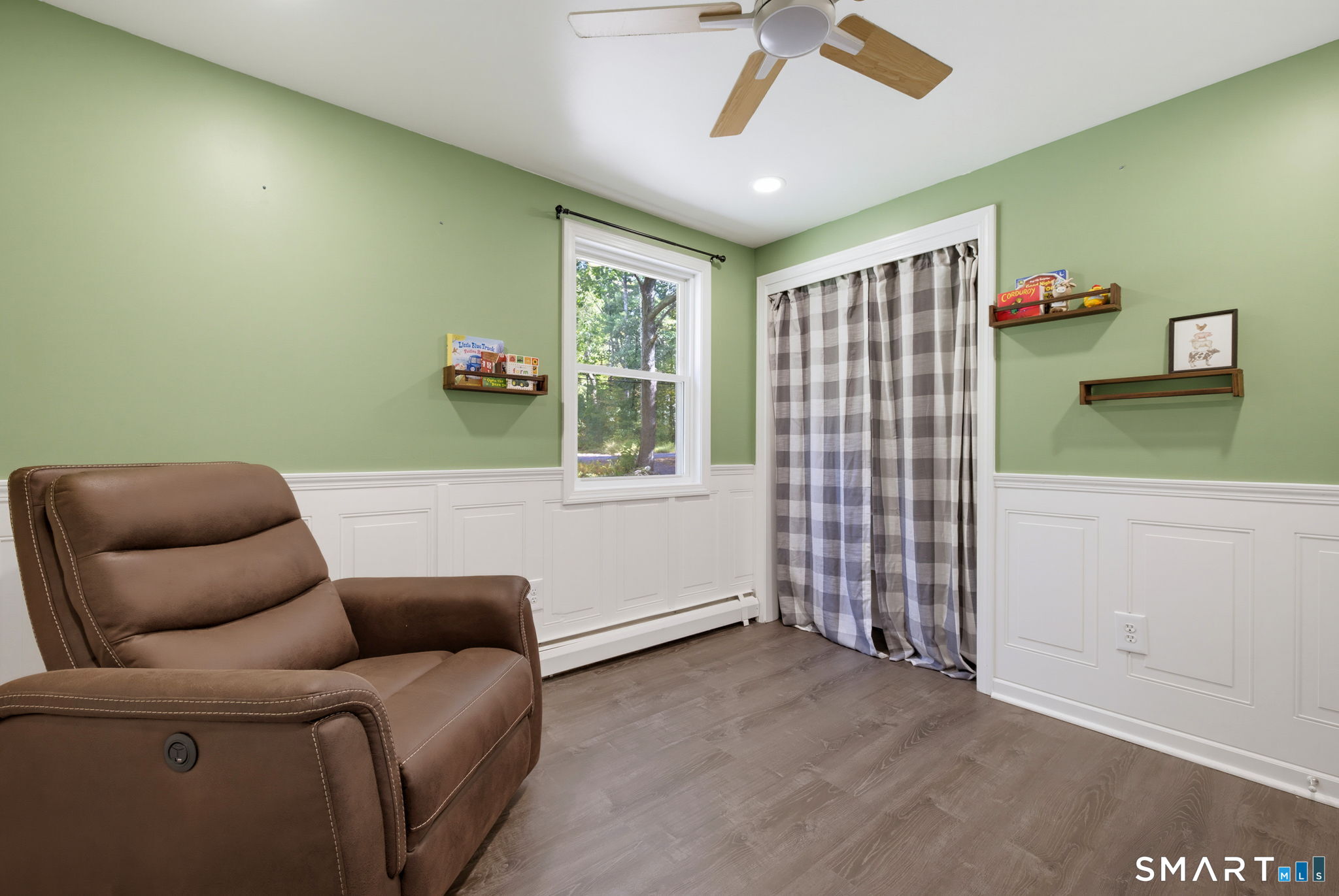 120 Brainard Road Colchester CT 06415