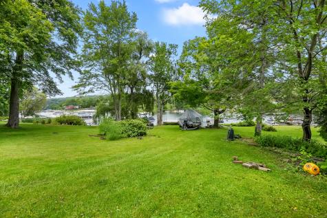 44 North Lake Shore Drive Brookfield CT 06804