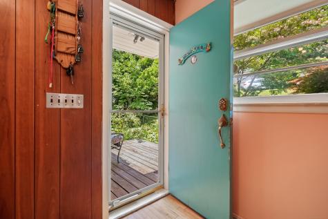 44 North Lake Shore Drive Brookfield CT 06804