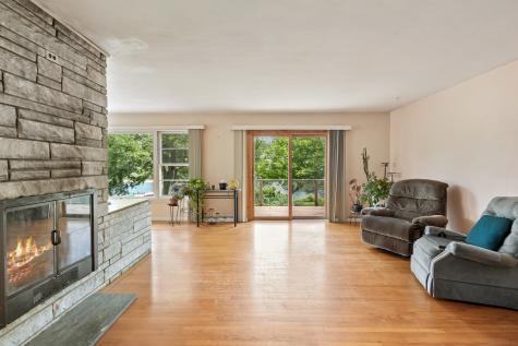 44 North Lake Shore Drive Brookfield CT 06804