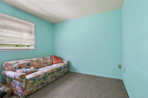 44 North Lake Shore Drive Brookfield CT 06804