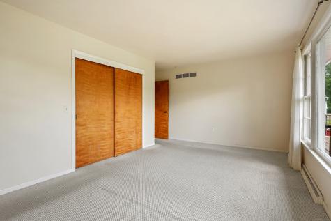 44 North Lake Shore Drive Brookfield CT 06804