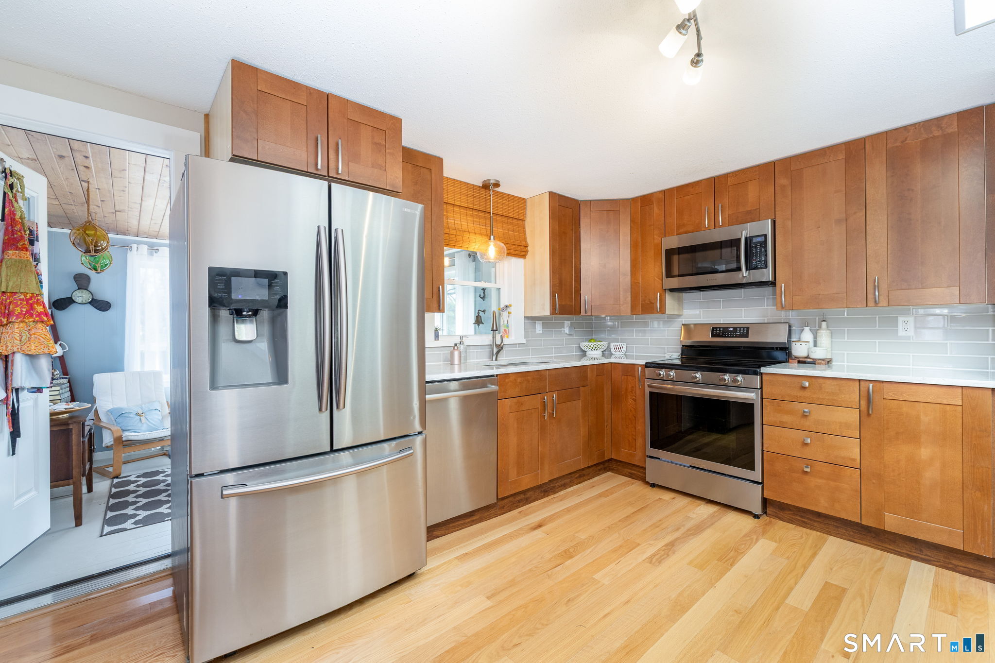 993 Cloverdale Circle Wethersfield CT 06109