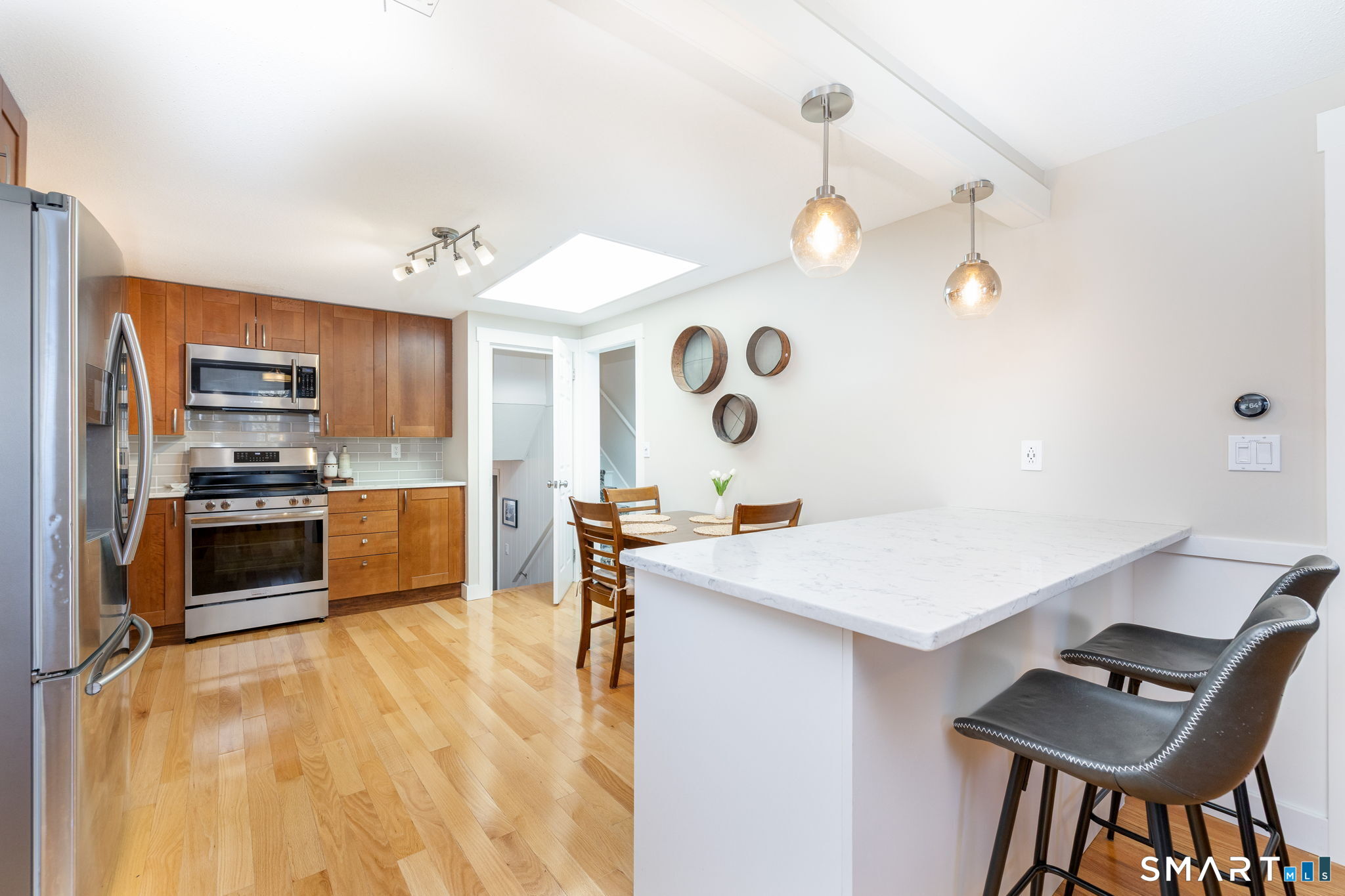 993 Cloverdale Circle Wethersfield CT 06109