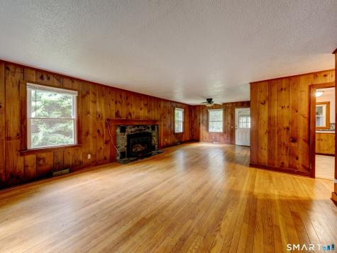 326 West Street Morris CT 06763