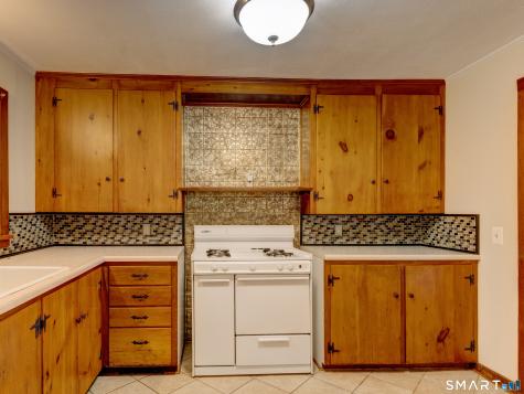 326 West Street Morris CT 06763