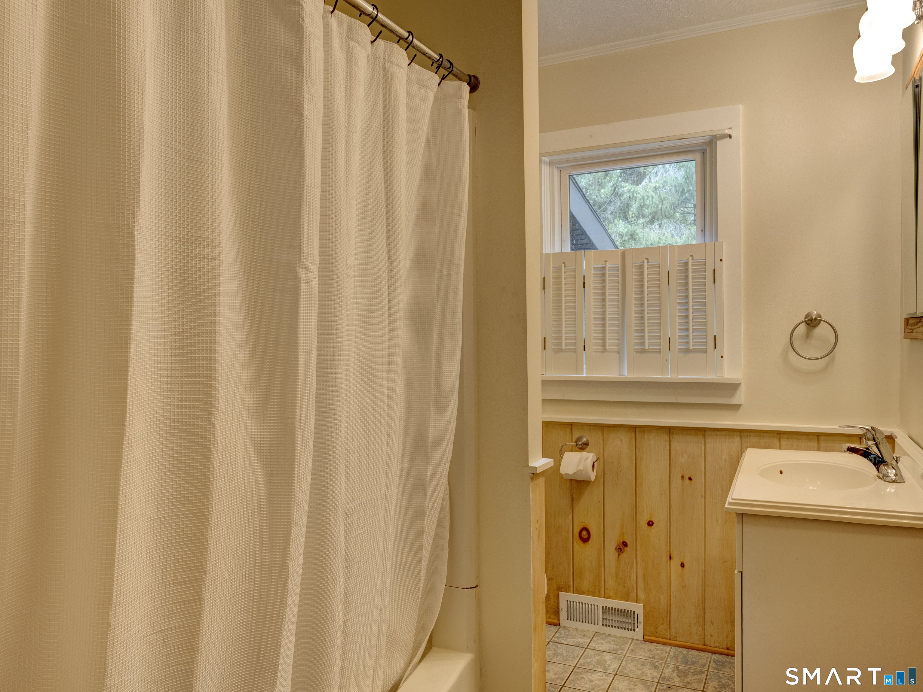 326 West Street Morris CT 06763
