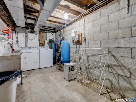 326 West Street Morris CT 06763