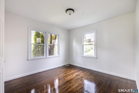 118 Bryden Terrace Hamden CT 06517