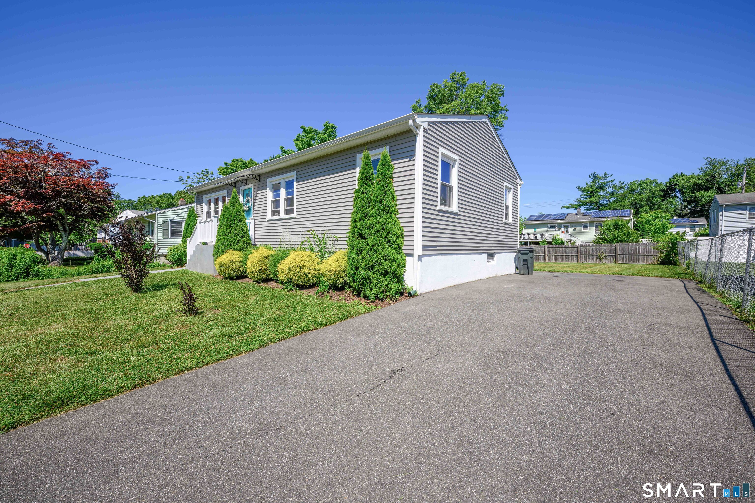 89 Ogden Street West Haven CT 06516