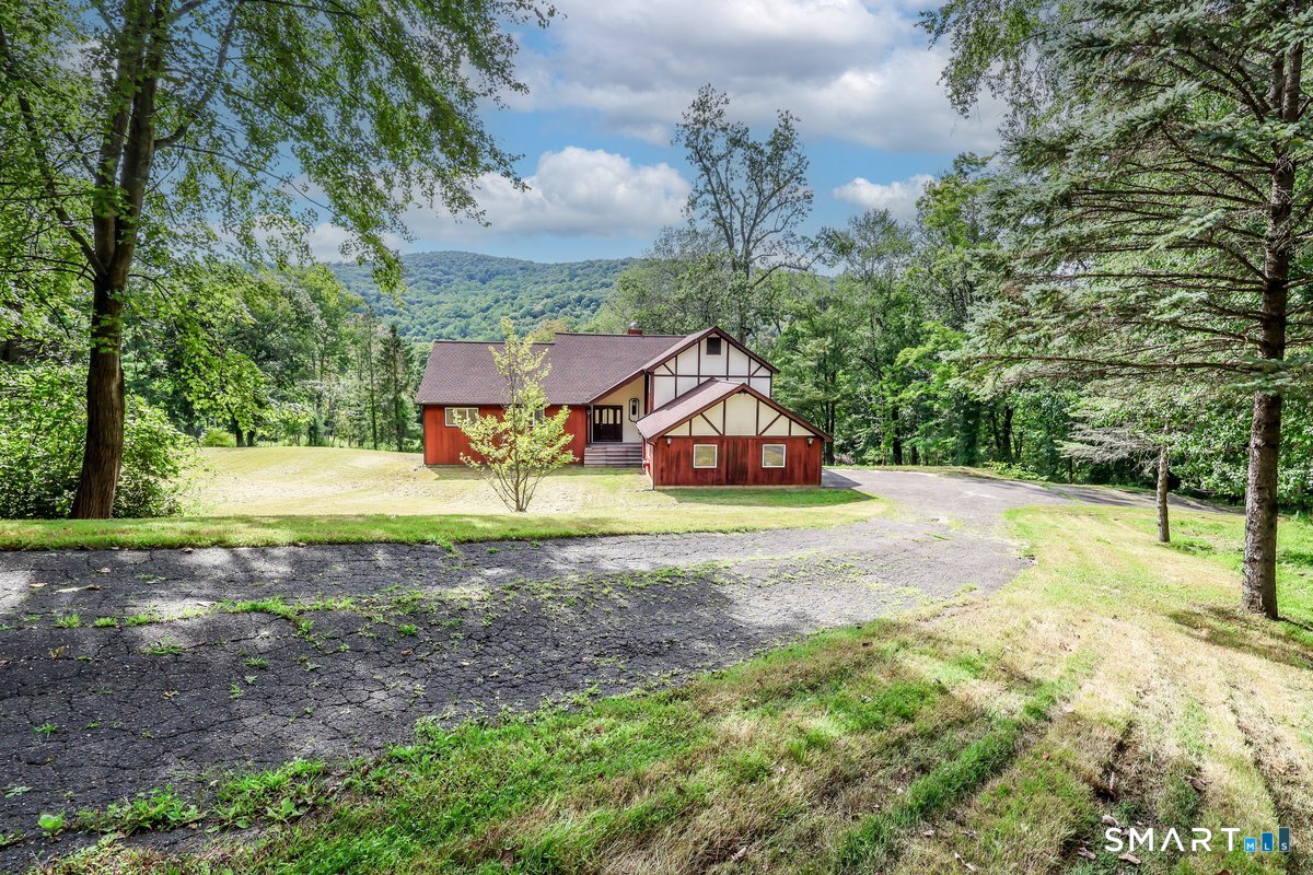 158 Route 39 South Road Sherman CT 06784