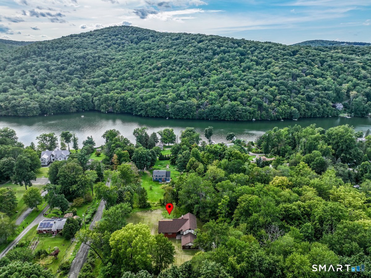 158 Route 39 South Road Sherman CT 06784