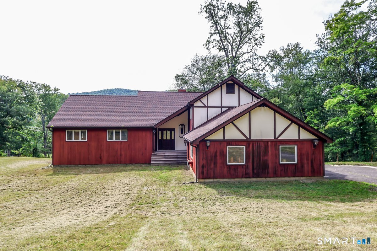 158 Route 39 South Road Sherman CT 06784