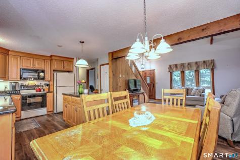 4 Windsor Place Naugatuck CT 06770