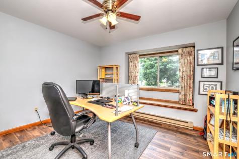 4 Windsor Place Naugatuck CT 06770