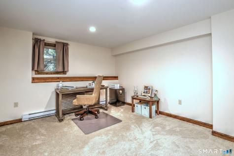 4 Windsor Place Naugatuck CT 06770
