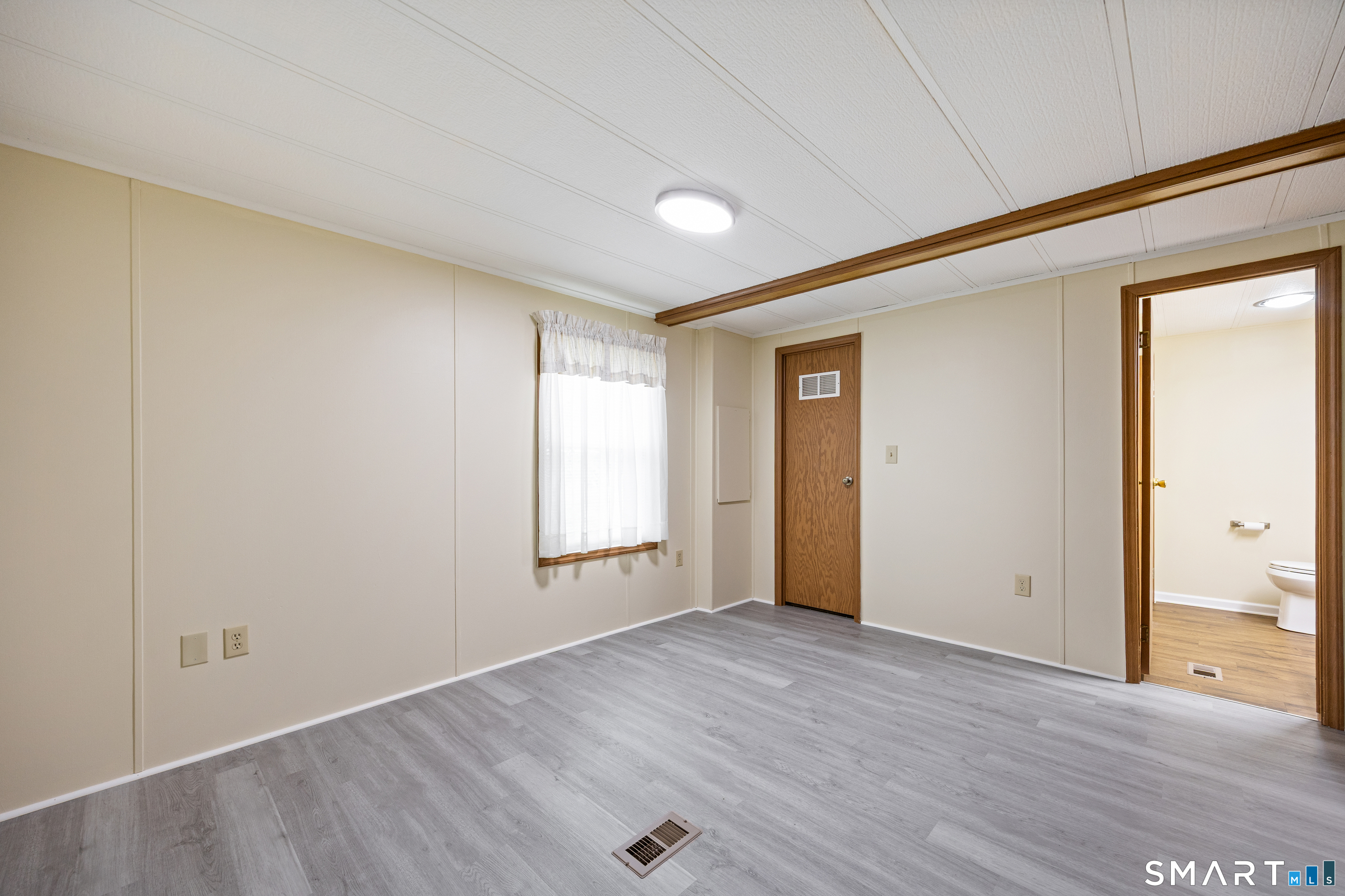 8 Redstone Street Southington CT 06489