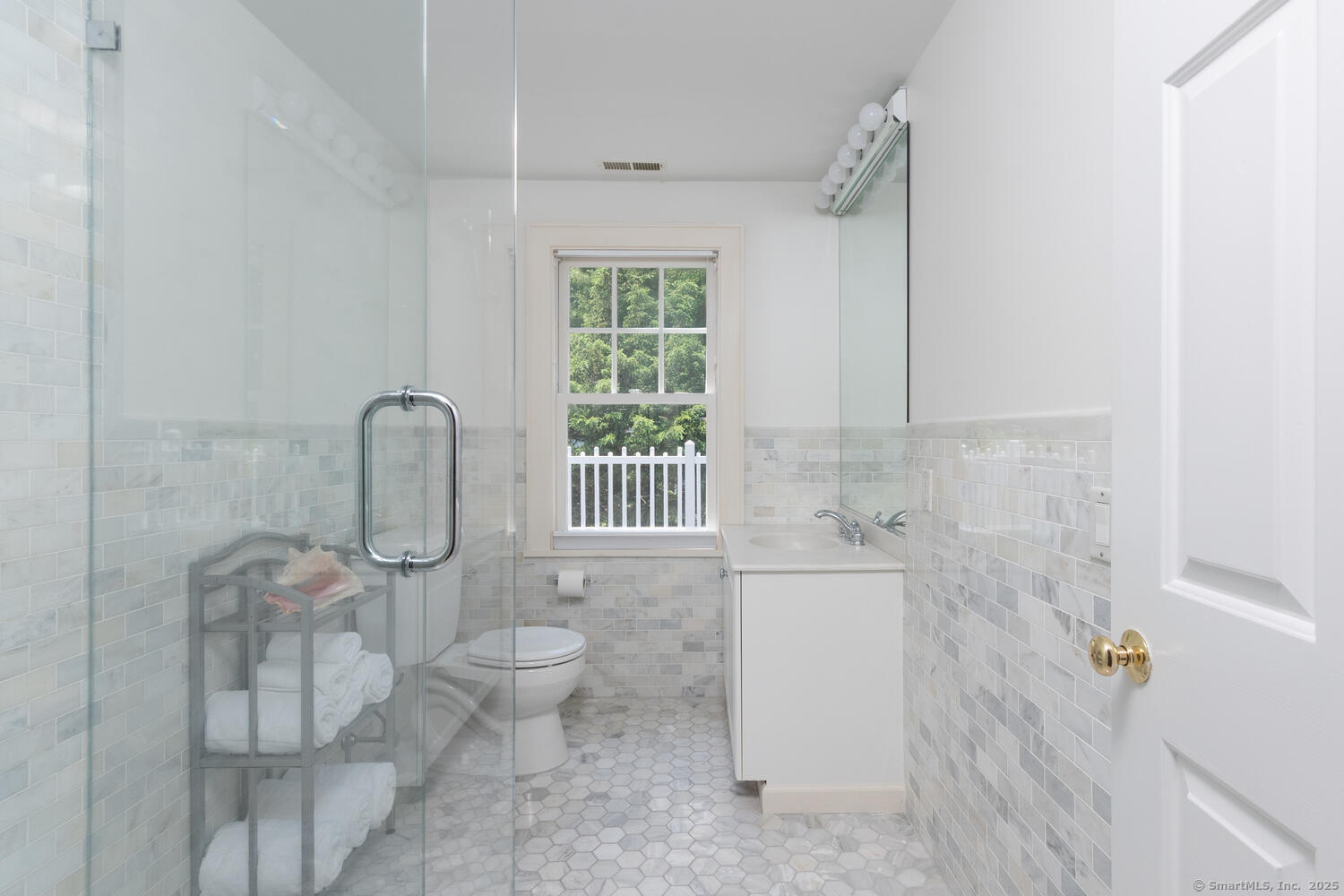 128 Five Mile River Road Darien CT 06820