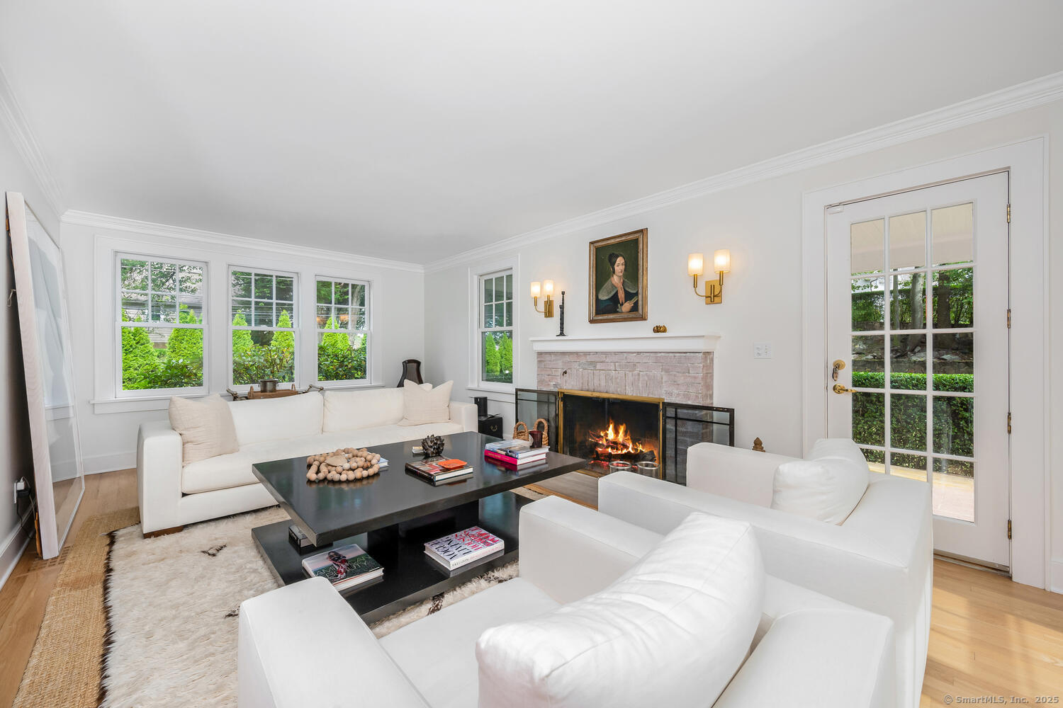 128 Five Mile River Road Darien CT 06820