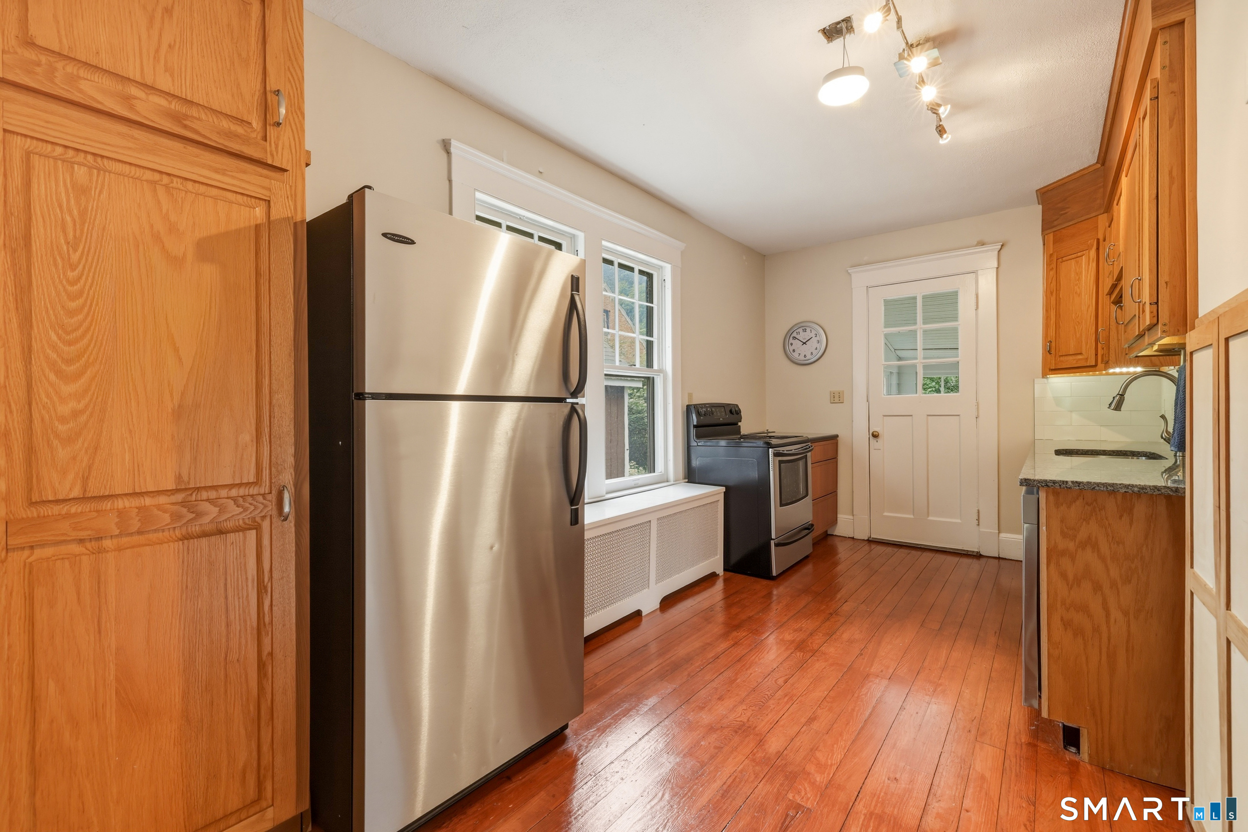 46 Old Mill Lane West Hartford CT 06107