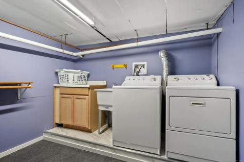 1 Chapman Avenue Waterford CT 06375