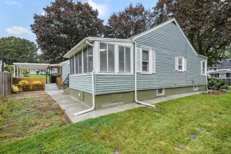 1 Chapman Avenue Waterford CT 06375
