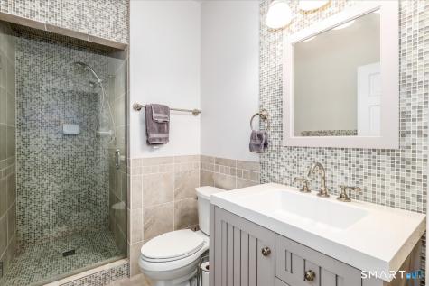 33 Greenknoll Drive Brookfield CT 06804