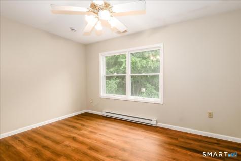 33 Greenknoll Drive Brookfield CT 06804