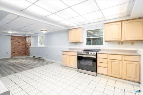 33 Greenknoll Drive Brookfield CT 06804