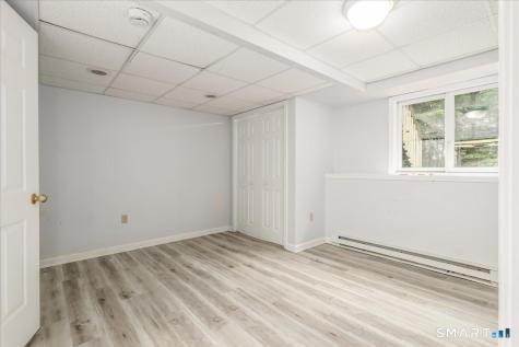 33 Greenknoll Drive Brookfield CT 06804